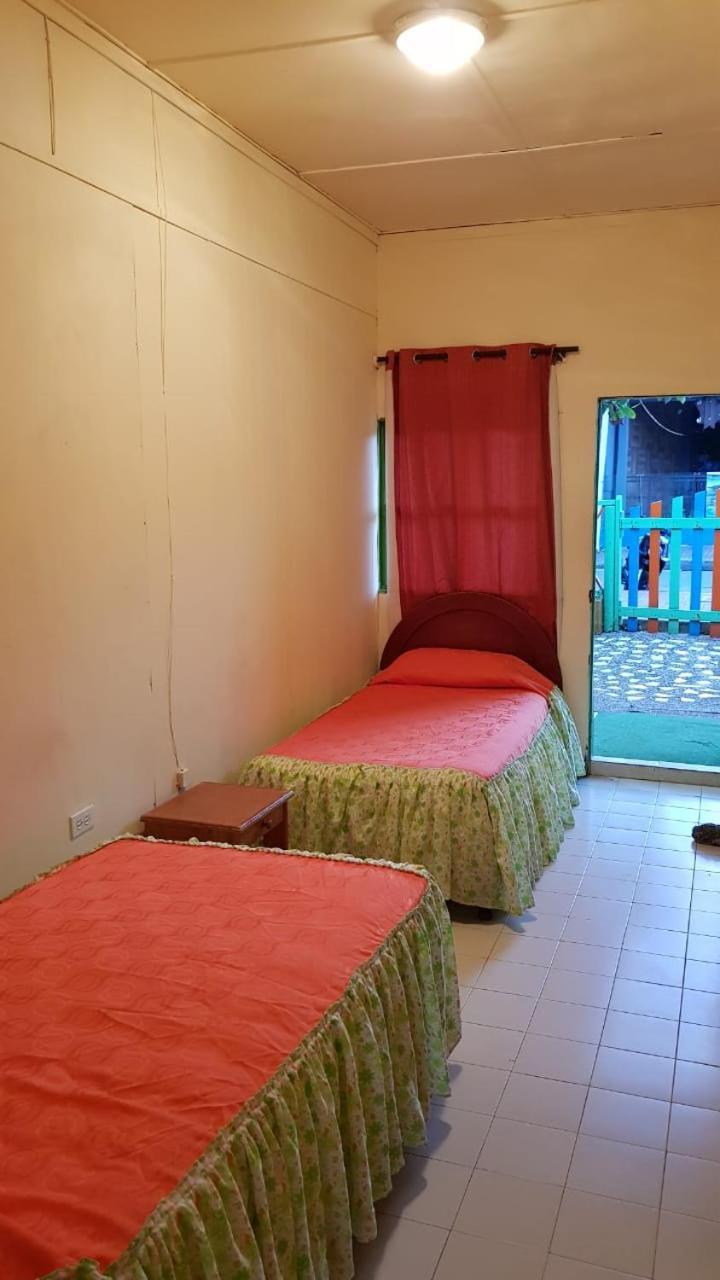 Apartahotel Tres Casitas San Andrés エクステリア 写真