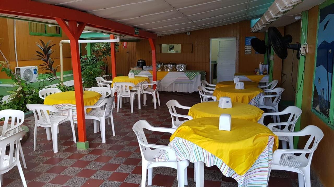 Apartahotel Tres Casitas San Andrés エクステリア 写真